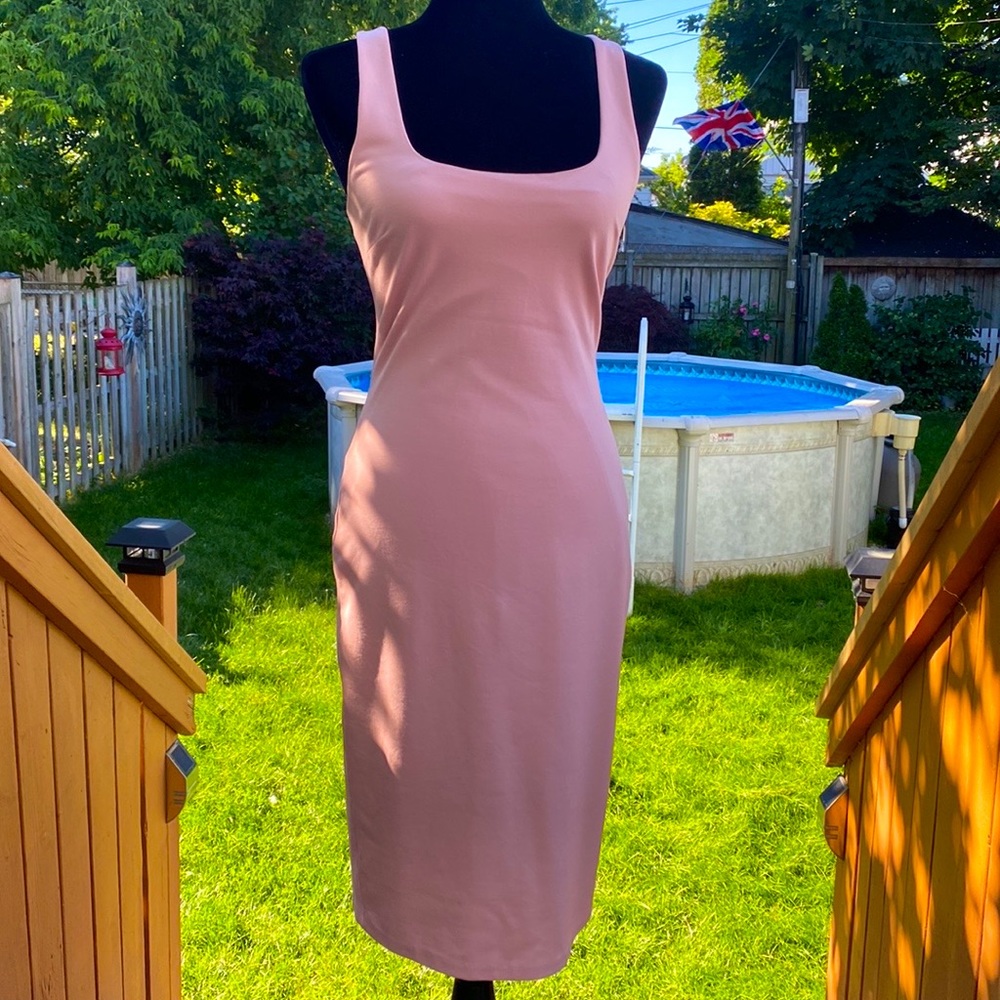 BNWT Guess Pink Spring/Summer Dress!